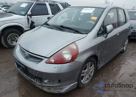 2008 Honda Fit Sport from USA, damaged, VIN JHMGD386X8S016766